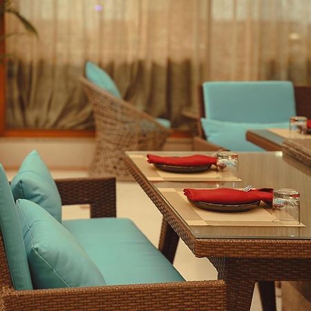 Ramee The Srinivas Palace Bhuj Ngoại thất bức ảnh